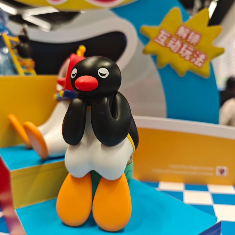 Caixa Misteriosa Pingu com Fig - Kids Toys Sale avaliação e preço